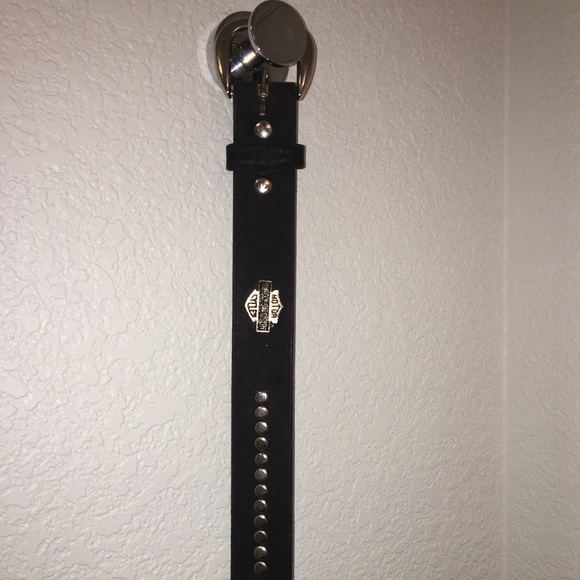 HARLEY-DAVIDSON The Heavy Duty Leather Studded Logo Belt SZ: X-S ( 31.75”) - Picture 5 of 9